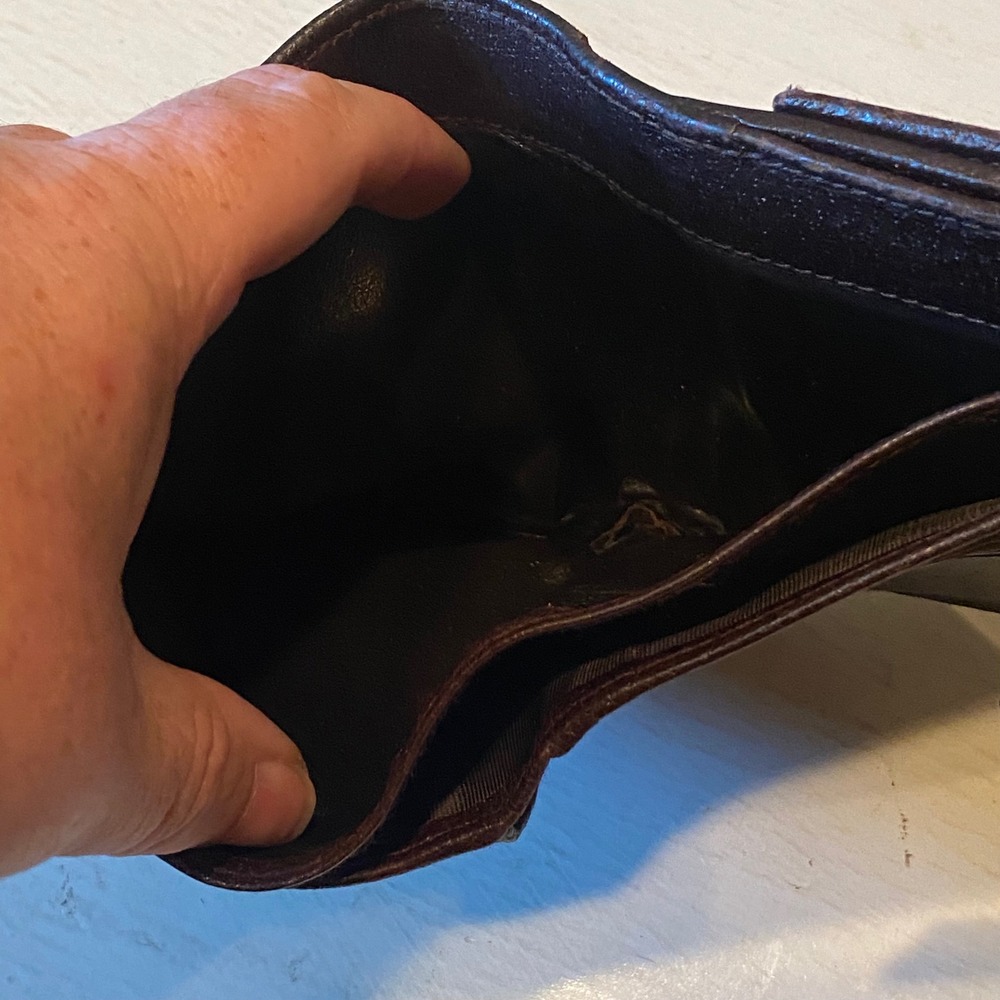 Gucci Wallet Brown GG Canvas Leather Trim Bi Fold Snap Closure Vintage - Picture 7 of 8